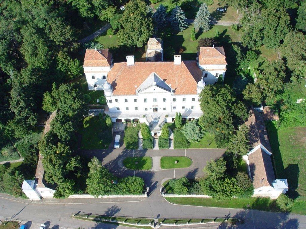 Teleki-Degenfeld Kastelyszallo Szirak Екстер'єр фото