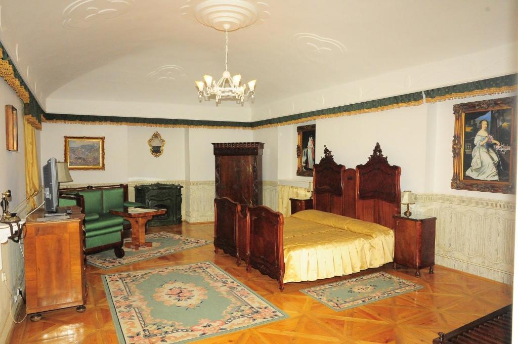 Teleki-Degenfeld Kastelyszallo Szirak Номер фото